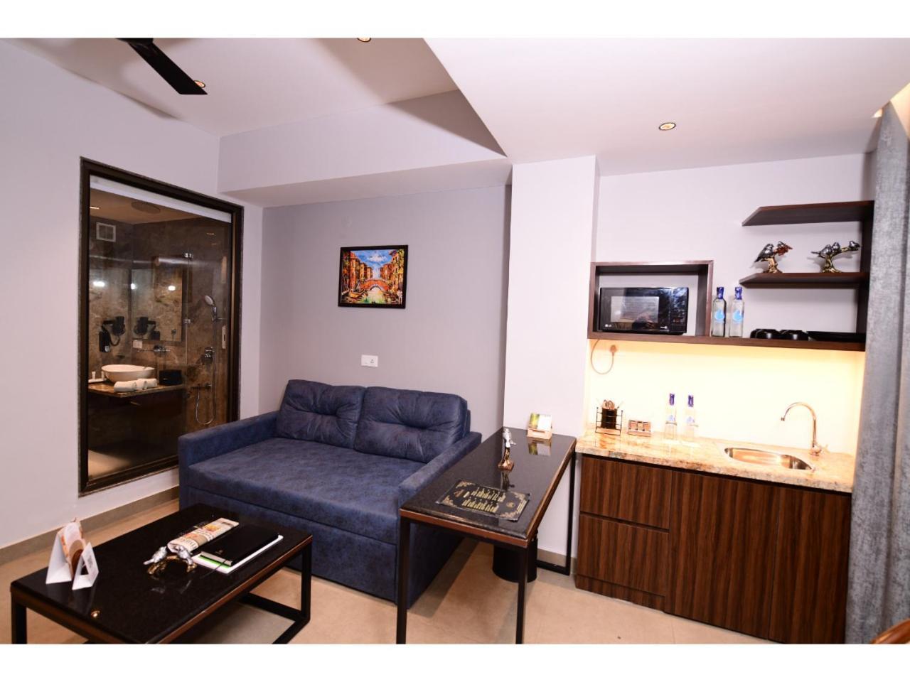 גרייטר נוידה Belvedere Suites מראה חיצוני תמונה